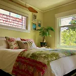Cozy Home Near Lake Union & Uw