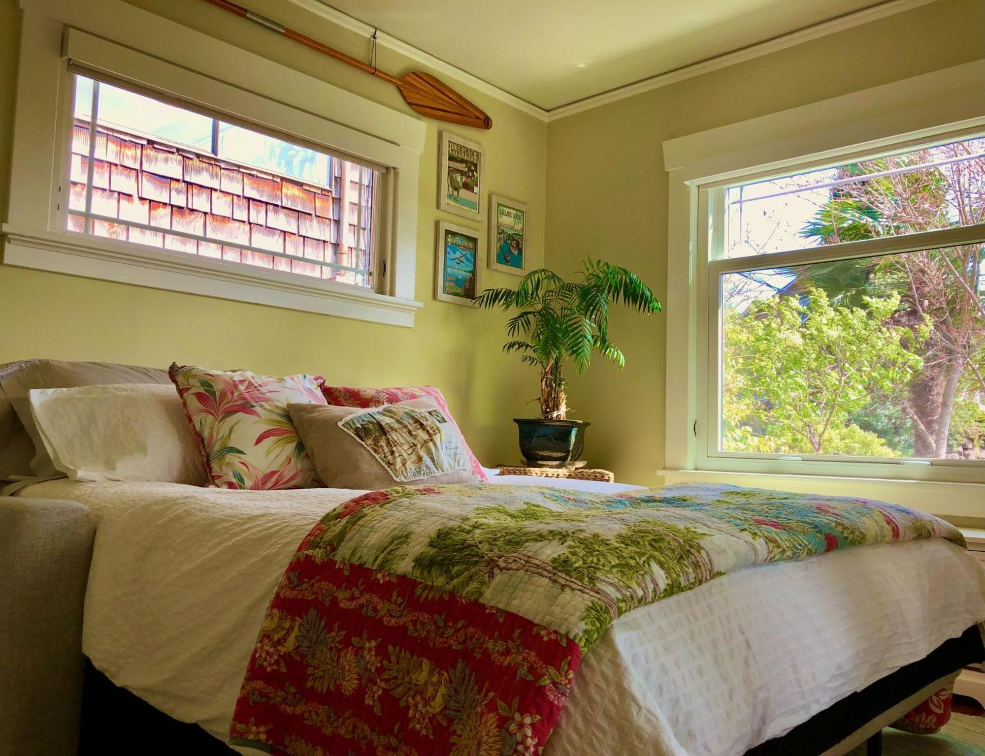 Cozy Near Union & Uw